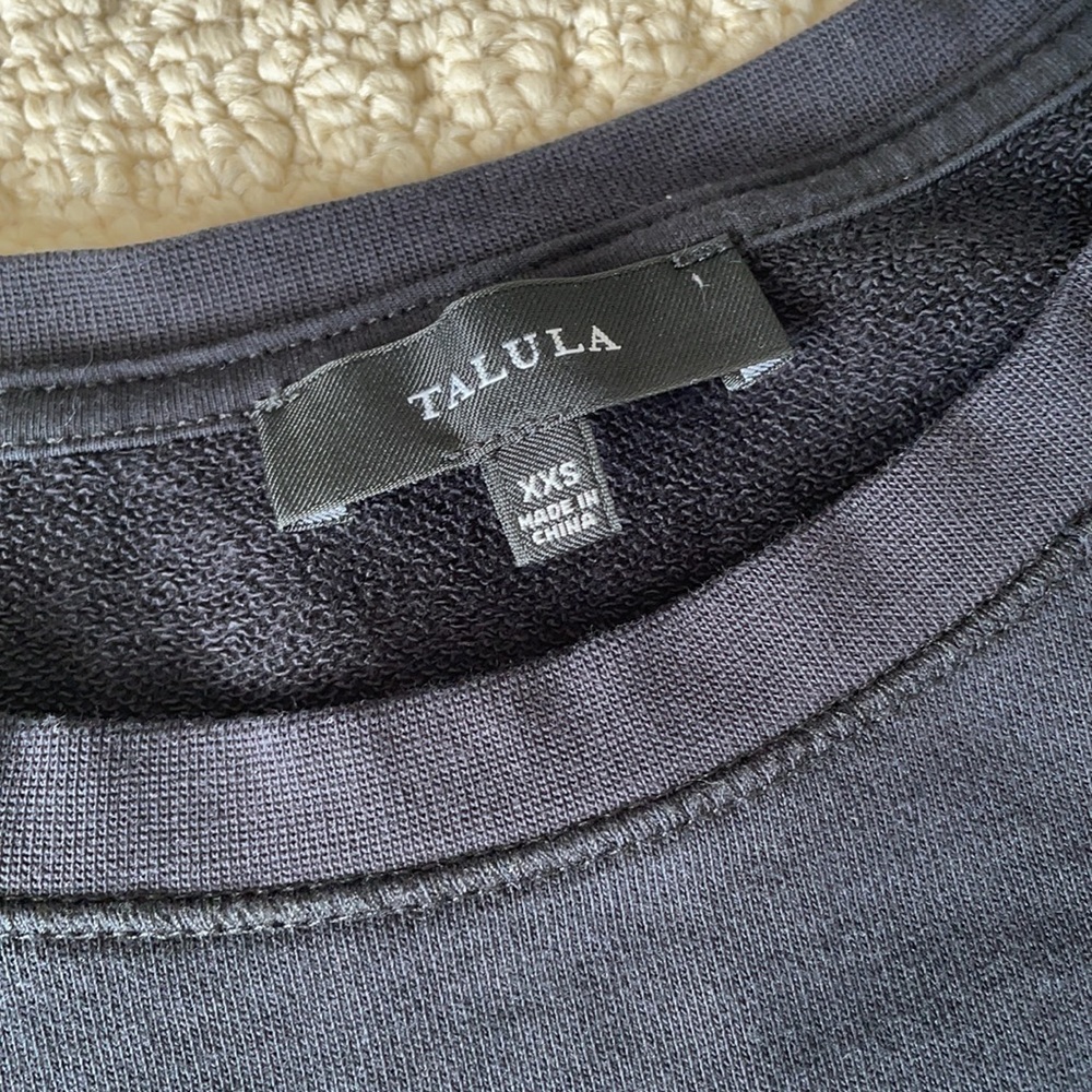 Aritzia Talula Love To Love You Baby Sweatshirt - Picture 4 of 7